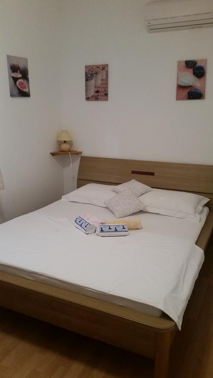 Apartment Sajkovic Ugljan Ngoại thất bức ảnh